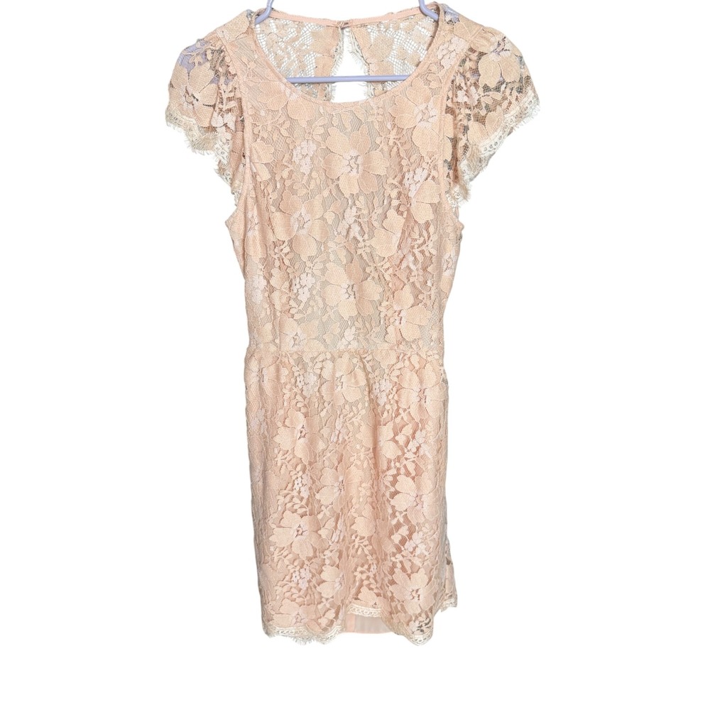BCBGeneration Lace Open Back Mini Dress Blush Pink Size 8 MSRP $158